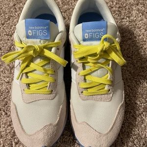 FIGS New Balance 237 UNISEX M7.5 or W9